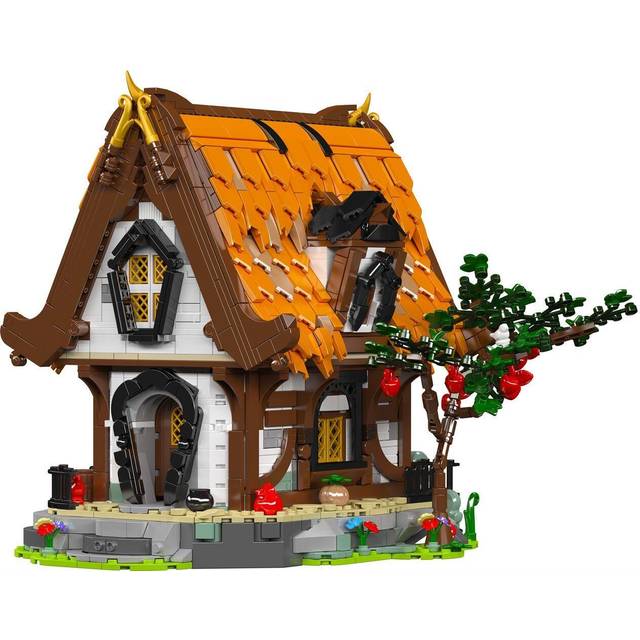 Mould King 16054 Streetview Building Block The Medieval Wooden House Model with Led Part Assembly Brick Toys Kids Christmas Gift