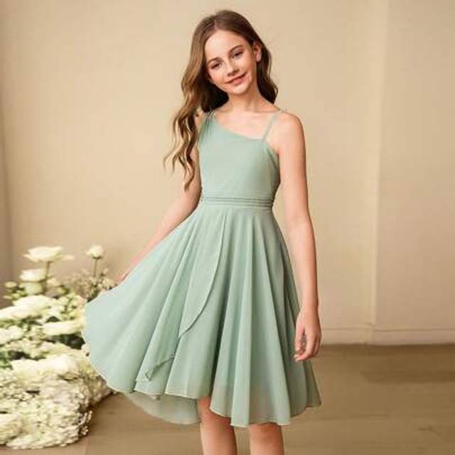 SHEIN Girls&#39; Elegant Minimalist Asymmetrical Shoulder High Waist Mid-Length Asymmetrical Hem Chiffon Green Dress, Suitable For Summer