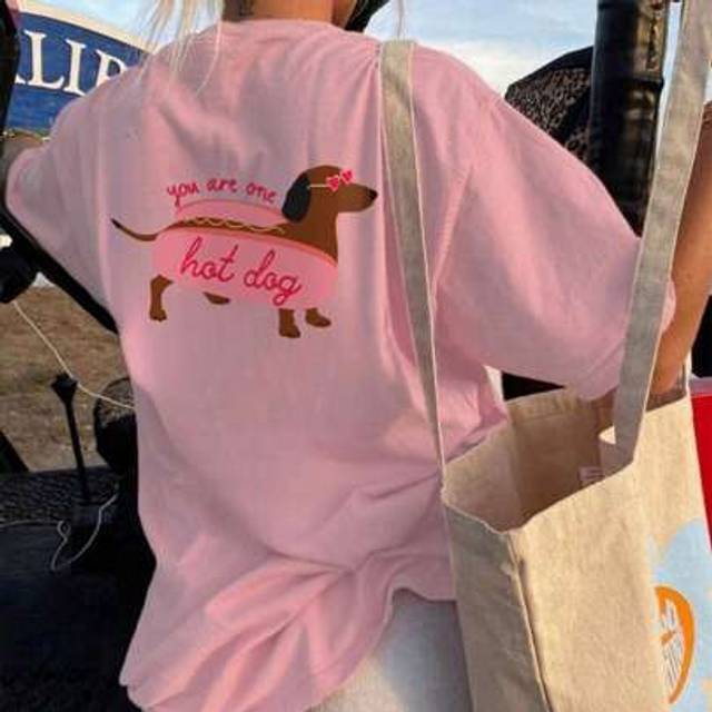 SHEIN Women&#39;s Summer New Simple Cute Hot Dog Print Daily Casual Round Neck White Short-Sleeved T-Shirt Fashionable And Versatile Suitable For Daily Wear Wom