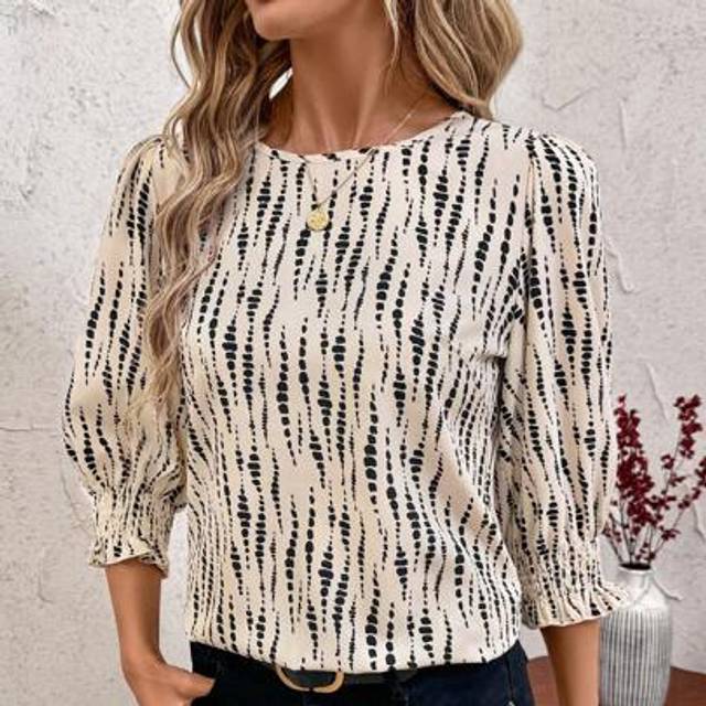 SHEIN Women&#39;s Loose Casual Round Neck Mid-Sleeve Blouse