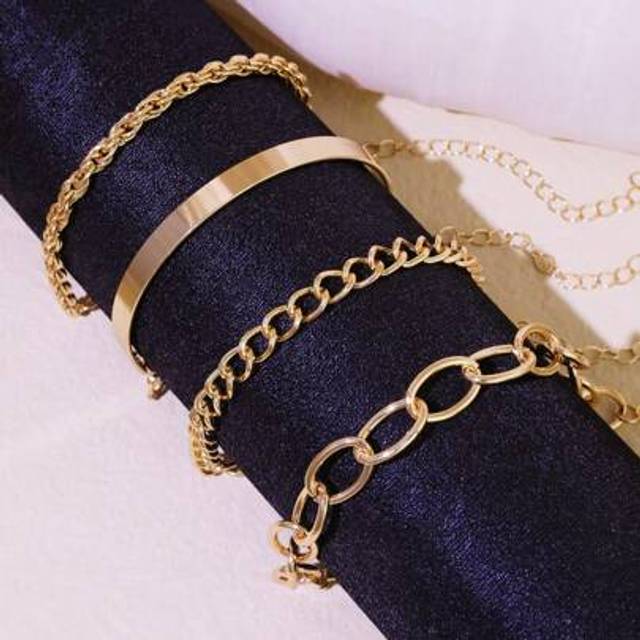 SHEIN 4pcs Set Minimalist Golden Thick Chain Bracelets, Fashion Nonchalant Style