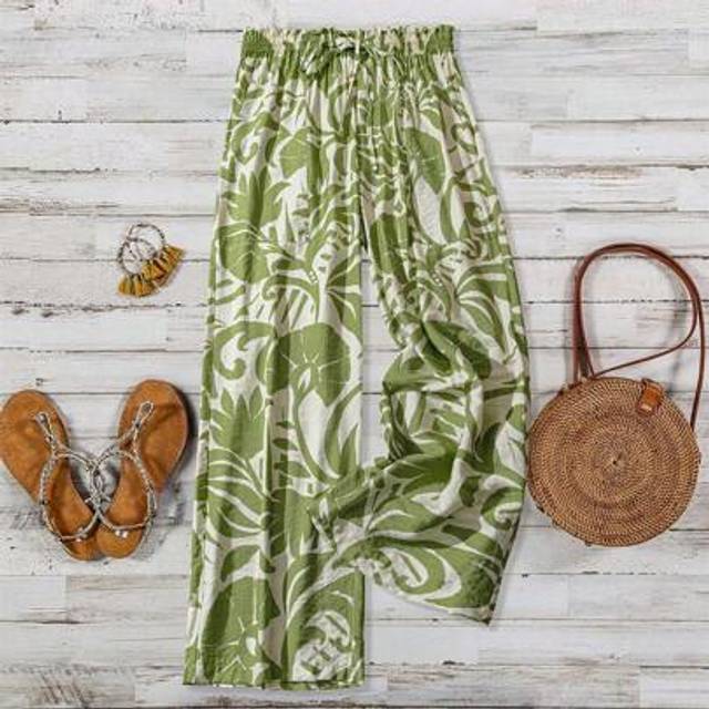 SHEIN Plus Size Women Tropical Plant Print Wide Leg Pants, Casual Vacation Wear Summer Outfits For Women Vacation Outfits Woman Summer New Design Summer Out