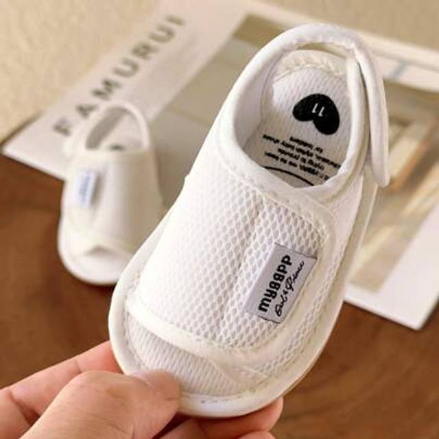 SHEIN Infant Infant Boy Girl Sandals Newborn Non-Slip Soft Rubber Sole Sandals For Infant Boys Open-Toe Outdoor Casual Summer First Walkers Shoes