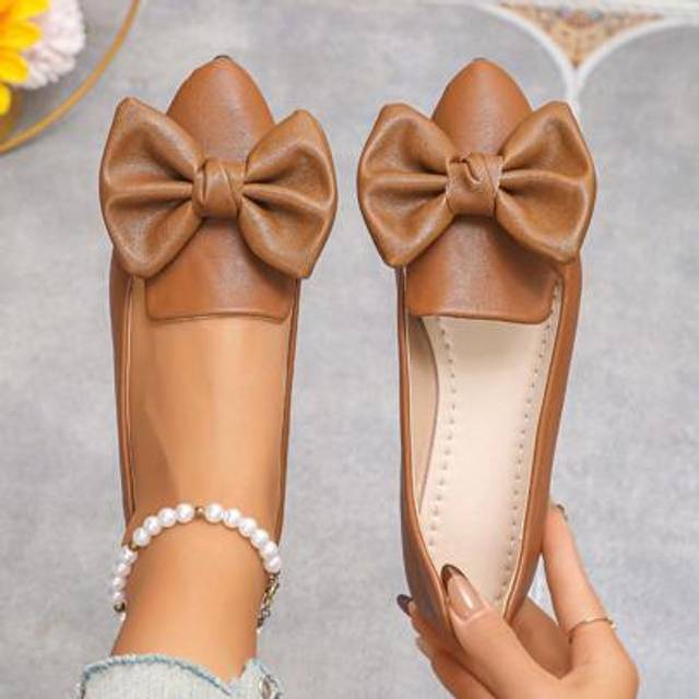 SHEIN Large Size 36-45 Bowknot Pointy Toe Flats, Fashion Casual Slip On Lightweight Comfortable Non-Slip Women Loafers, Assorted Silver Color Patterns, Suit