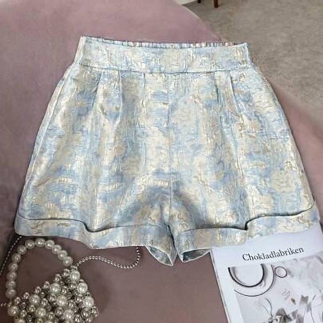 SHEIN Franclia French Style Women&#39;s Tie-Dye Printed Three-Dimensional Jacquard Cloth High Waist A-Line Wide Leg Casual Shorts, Lightweight And High-End, Sum