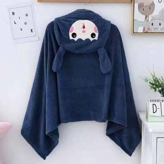 SHEIN Coral Fleece Soft Absorbent Cartoon Baby Bathrobe With Hooded Design For Swimming, Available In 70x140cm And 90x150cm Sizes