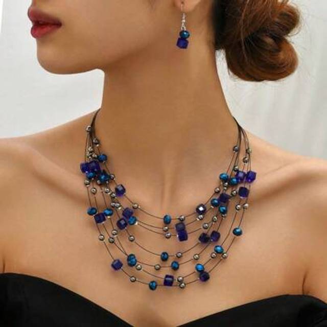 SHEIN 3pcs/Set Fashionable Style Square Crystal Multi-Layered Necklace And Earrings Set For Women