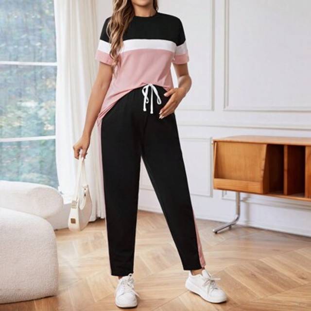 SHEIN Maternity Color-Block Nursing T-Shirt And Adjustable Waistband Pants Set