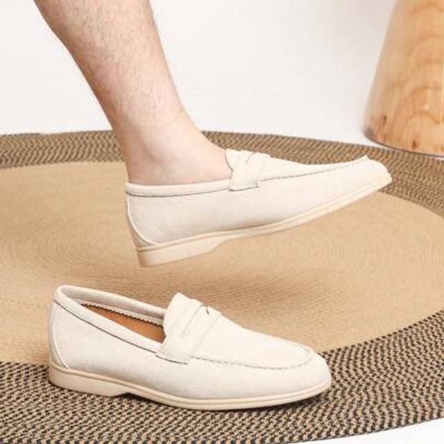 SHEIN Men&#39;s Slip-On Loafers Round Toe, Spring/Summer 2025 New Versatile Men&#39;s Casual Shoes, Business Formal Work Shoes, British Style Loafers, Flat, Comfort