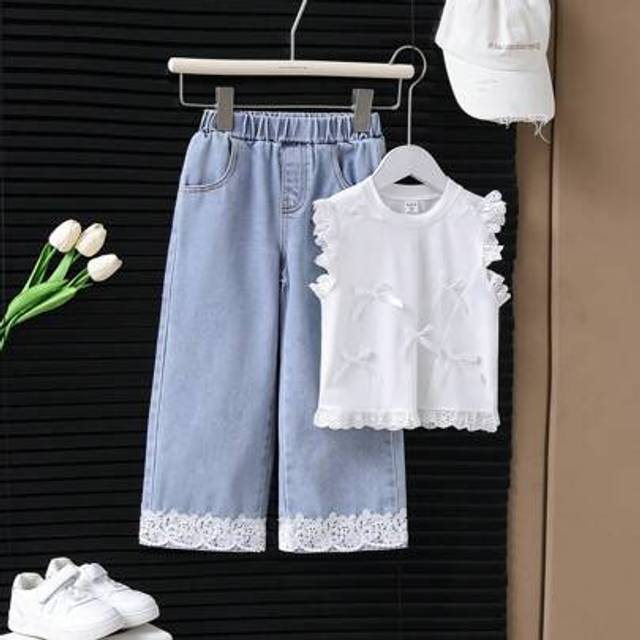 SHEIN Young Girls Core Summer New Sweet Bowknot Floral Trim Sleeveless Top + Lace Trim Wide Leg Pants 2 Pieces Set, Cute And Versatile For Young Girls
