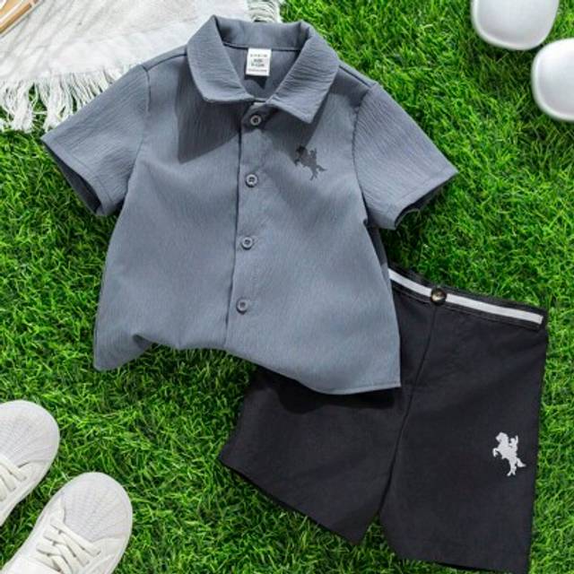 SHEIN 2pcs Baby Boy Horse Pattern Lapel Short Sleeve Cardigan & Elastic Waist Shorts Set