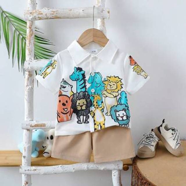 SHEIN Infant Baby Boy Cute Cartoon Zoo Animal Print Shirt & Khaki Shorts Set, Summer
