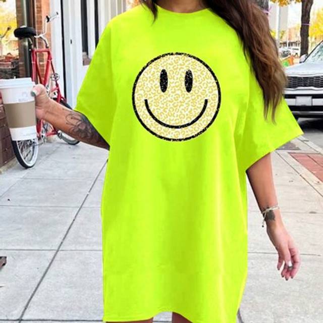 Flirla Plus Size Summer Casual Smiling Face Printed Short Sleeve T-Shirt Dress