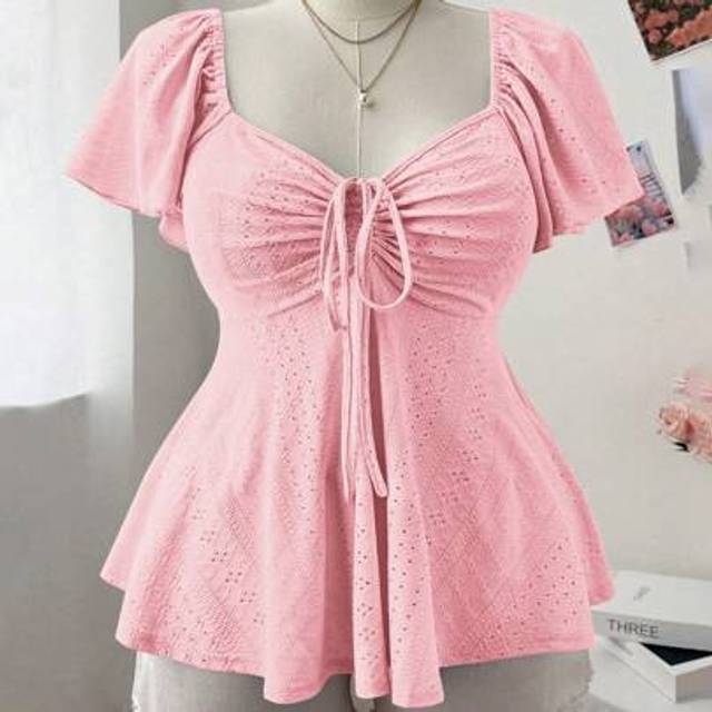 SHEIN Plus Size Women Square Neckline Cap Sleeve Textured Casual Cute Elegant A-Line T-Shirt