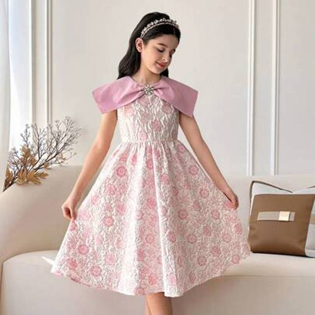 SHEIN Tween Girls&#39; Comfortable Luxurious Collared Jacquard Woven A-Line Dress