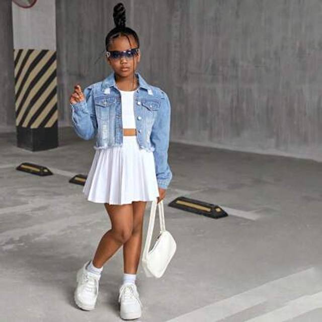 SHEIN Tween Girl&#39; Denim Jacket And Outerwear