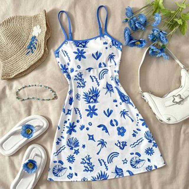 SHEIN TEENGIRL Summer Blue & White Ocean Cute Pattern Printed Color Blocking Spaghetti Strap Mini Dress, Vacation Casual Sundress