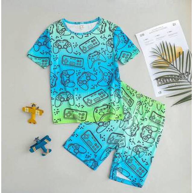 SHEIN 2pcs/Set Tween Boy Casual Cartoon Print Short Sleeve T-Shirt And Shorts Tight-Fitting Loungewear Set, Glowing Video Game Controller Pattern, Suitable