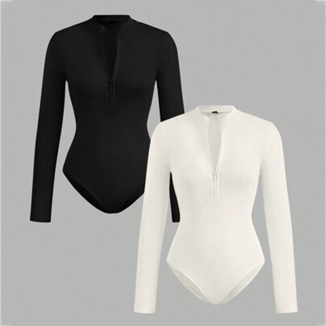 SHEIN Plus Size Women 2pcs Black & White Half Zip Turtleneck Bodysuit Set, Casual Long Sleeve Bodysuit Autumn And Winter