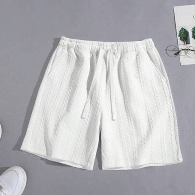 SHEIN Men&#39;s Casual Fashionable Beach & Sports Jacquard Textured Shorts