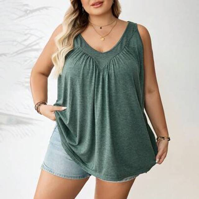 SHEIN Plus Size Women Green V-Neck Loose Tank Top