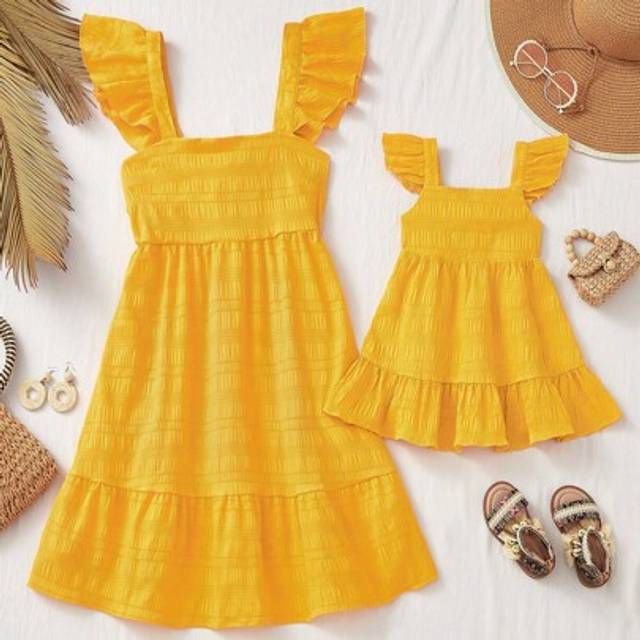 SHEIN Baby Girl & Mother Matching Ruffled Trim Yellow Summer Vacation Dress
