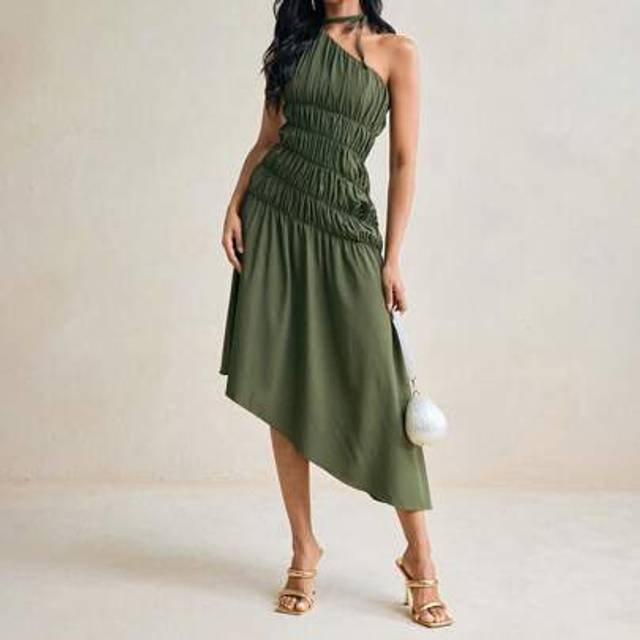 SHEIN Designer Women&#39;s Army Green Halter Neck Tie Neck Ruched A-Line Asymmetric Midi Dress, Spring Summer Vacation Boho Dress, Prom Dress, For Rave
