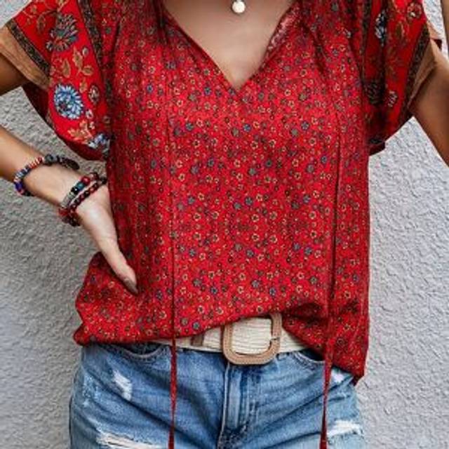 TEMU Plus Size Women's Bohemian Floral Print V-neck Blouse - Short Sleeve Shirt With Relaxed Fit & Flared Hem, Machine Washable For Casual & Semi-formal Occasions, , Offshoulder Sleeves, Soft Texture
