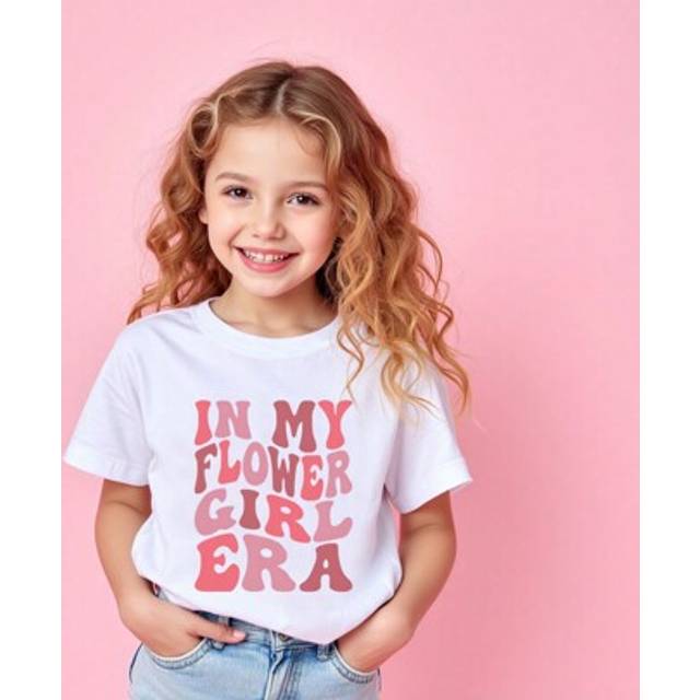 SHEIN Young Girls Casual &#34;In Flower Girl&#34; English Text Graphic White Short Sleeve T-Shirt, Suitable For School, Party, Daily Wear