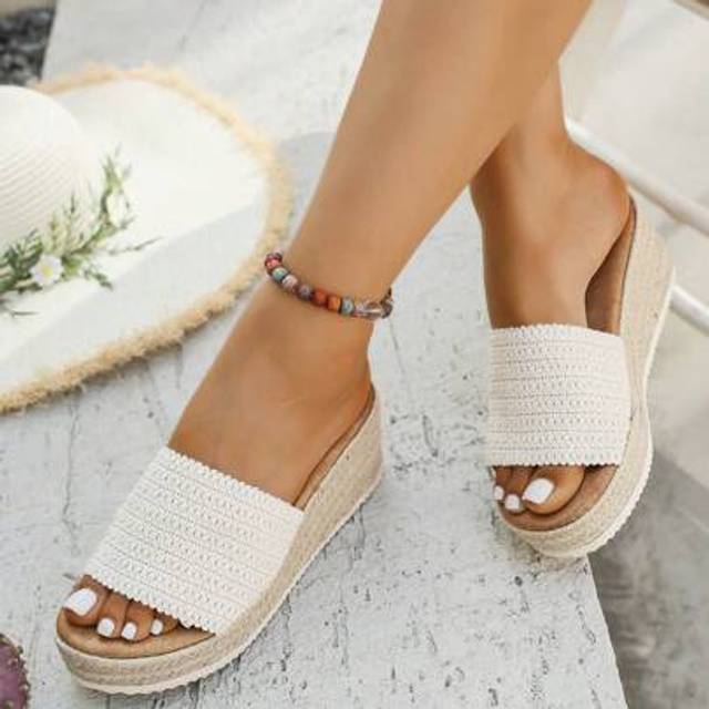 SHEIN Women&#39;s Fashionable And Elegant Beige Crochet Upper Open Toe Wedge Heel Sandals, Woven Rope Wedge Bottom Classic Slip-On Comfortable Soft Bottom Wedge