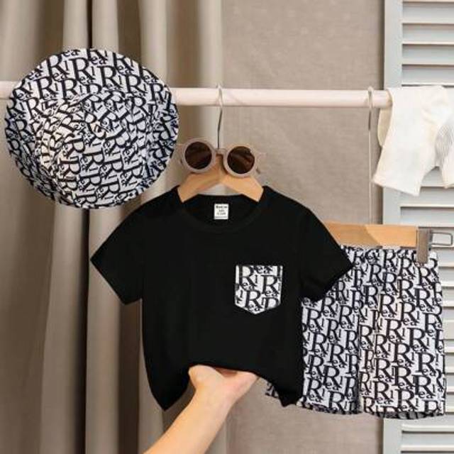 SHEIN 3pcs/Set Baby Boy Summer Knitted T-Shirt, Shorts And Hat Outfit