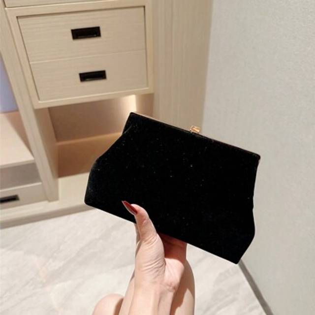 SHEIN 1pc Luxury Velvet Black Evening Clutch Bag, Decorated With High-Grade Rhinestone Hook Closure, Suitable For Formal Wear, Christmas, Prom, Wedding & Ro