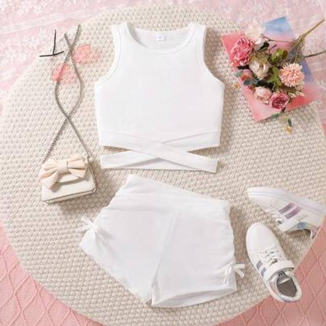 SHEIN Tween Girls Casual Solid Color Hollow Out Tank Top And Shorts Set, Summer