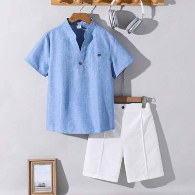 SHEIN Tween Boys Casual V-Neck Short Sleeve Shirt And Shorts Set