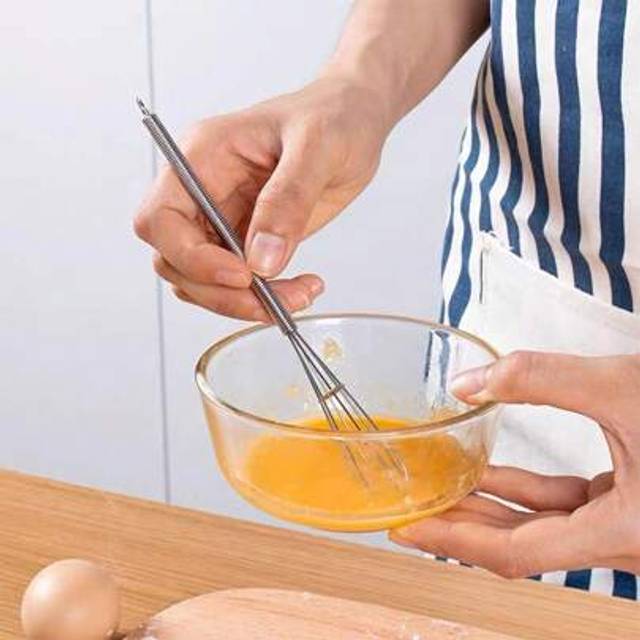 SHEIN 1pc Mini Whisk,Stainless Steel Tiny Whisk For Baking,Whisks Stainless Steel Mini Wire Whisks,Portable Stainless Steel Kitchen Tiny Whisk Egg Beater Wi