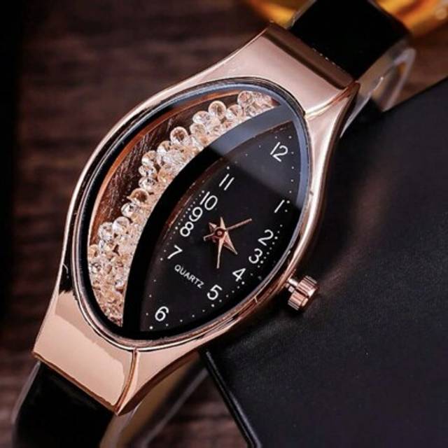 SHEIN 1pc Women&#39;s Fashionable Elegant Cute Oval Dial With Flowing Rhinestones Leather Strap Quartz Wrist Watch