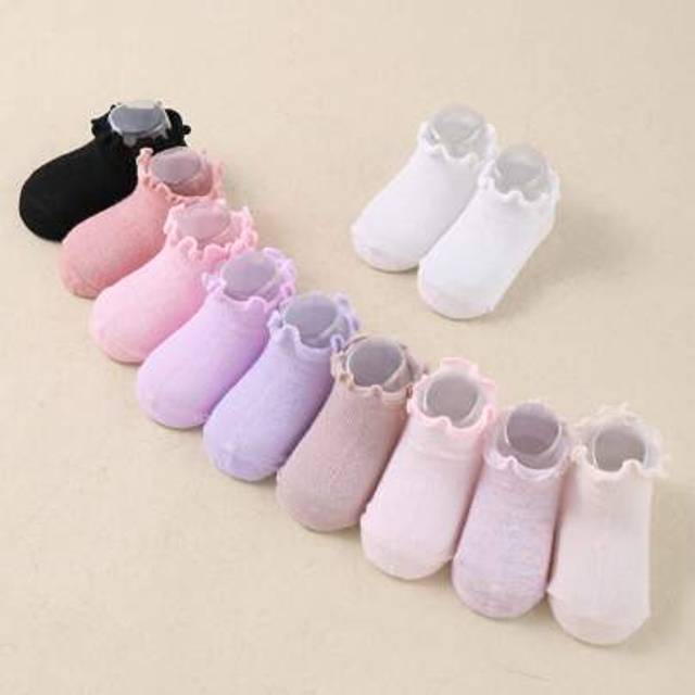 SHEIN 10 Pairs Of Baby Solid-Color Simple Lace Baby Socks. They Are Versatile Short Socks For Toddlers, And Cute Socks Suitable For Newborns In All Seasons