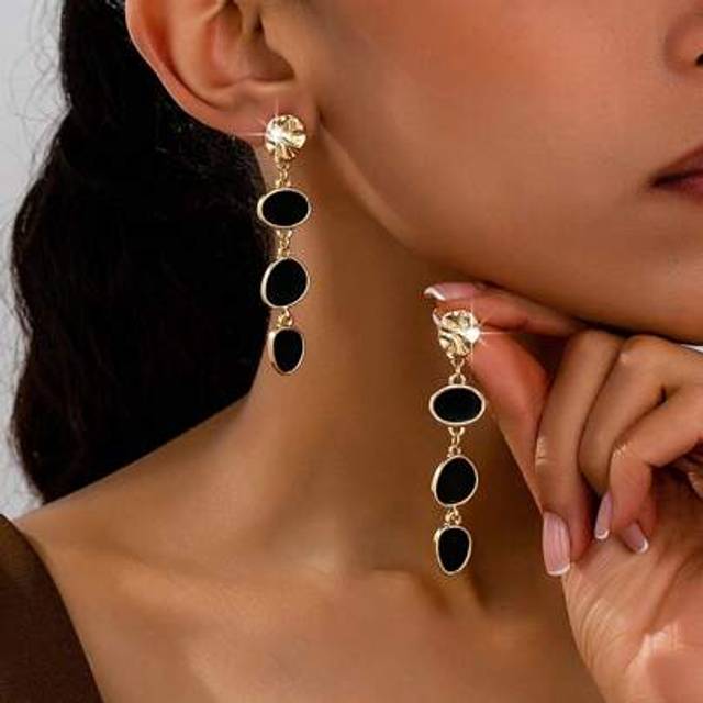SHEIN Latest Minimalist Women Earrings