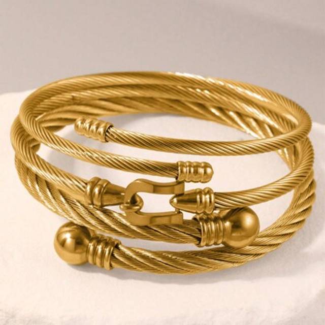 SHEIN 3pcs Set Stainless Steel Twisted Braid Minimalist Bracelet For Women