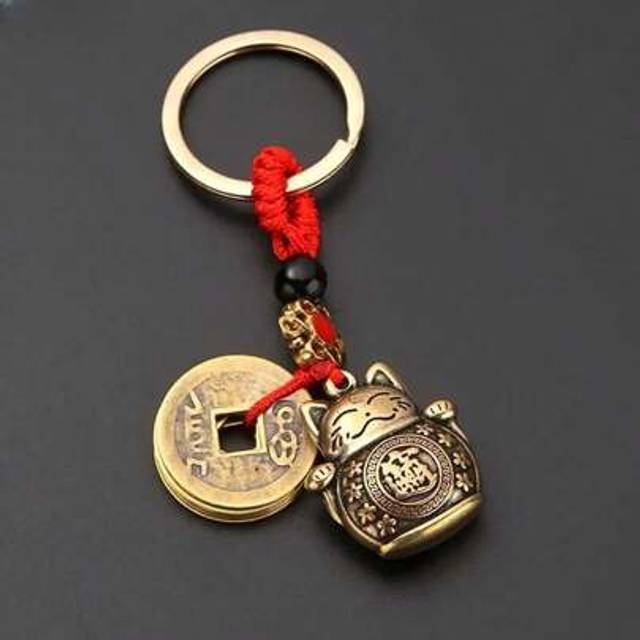 SHEIN 1Pc Vintage Pure Handmade Lucky Cat Car Keychain Lucky Cat Five Emperors Money Keychain Feng Shui Coins Solid Lucky Key Ring