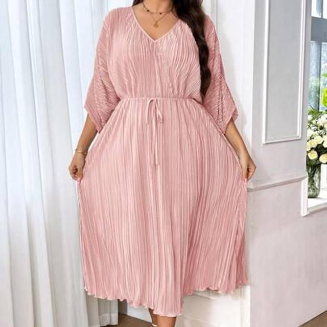 SHEIN Plus Size Casual Minimalist Black Long Pleated Modest Women Dress,Summer Outfits For Women