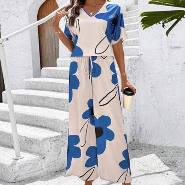 SHEIN 2pcs/Set Women&#39;s Fashion Elegant V-Neck Vacation Casual Shirt & Wide Leg Pants Suit 2 Pieces Set Vacation Easter 2 Pieces Sets Woman Vacation Outfits
