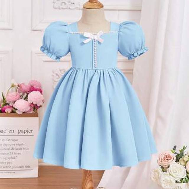 SHEIN Young Girls Fashion Solid Color Puff Sleeve Fitted Shift Dress