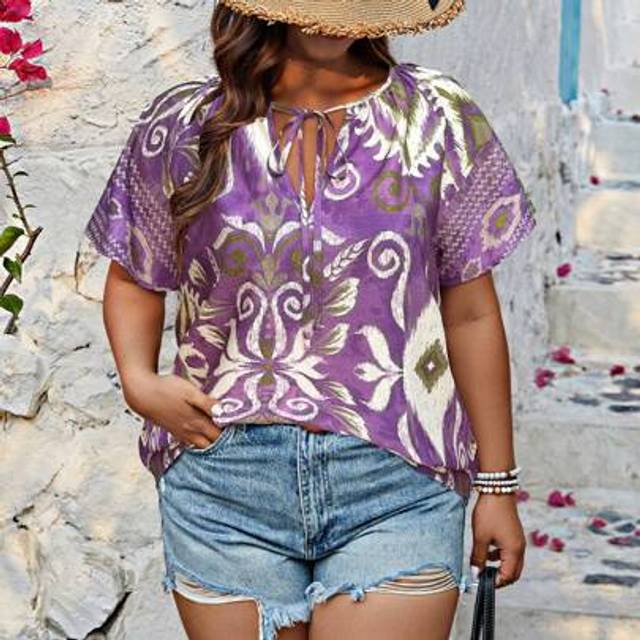 SHEIN Plus Size Women&#39;s Abstract Geometric Pattern Printed Woven Blouse Western Wear