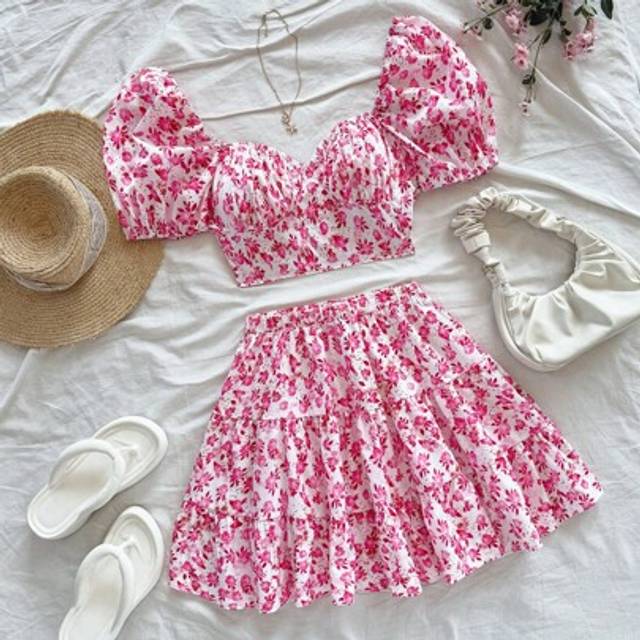 Soleia Women Retro Pink Ditsy Floral Puff Sleeve Cropped Top And Mini Skirt 2Pcs Vacation Casual Summer Outfit, Back To School Cute Lunch Dress