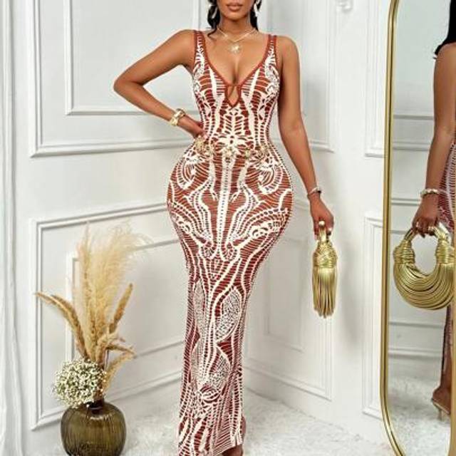 SHEIN Amarilo Women&#39;s Summer Sexy Beach Vacation Vintage Print Deep V-Neckline Chest Cutout Detail Sleeveless Vest Backless Long Dress