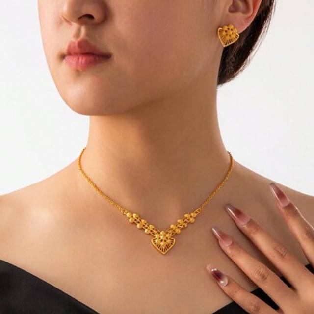 SHEIN 3pcs 24k Gold Dubai Style Fashion Jewelry Necklace For Women, Saudi Arabian Accessories