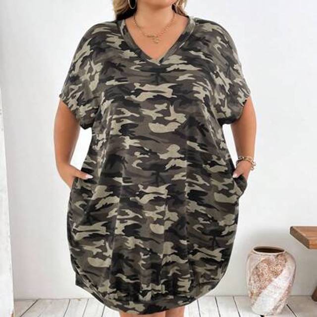 SHEIN Plus Size Women Camouflage Print V-Neck Casual Sports Dress, Suitable For Daily Wear