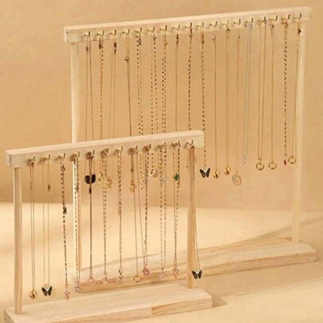 SHEIN Wooden Necklace Display Rack, Large Size Natural Wood Tone Necklace Hanger, Sweater Chain Holder, Bracelet Jewelry Display Stand