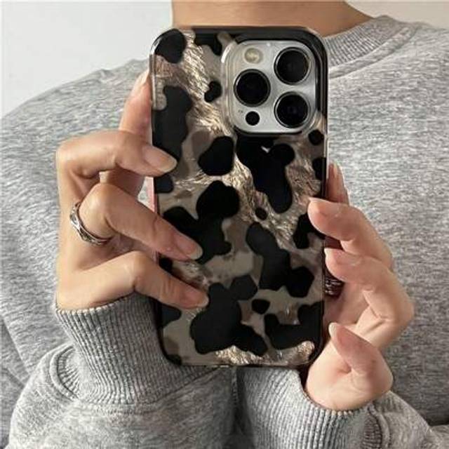 SHEIN Luxury Retro Cow Pattern Gradient Glitter Tinfoil Pattern Phone Case Compatible With IPhone 16 15 13 Pro Max 12 14 Pro Soft Back Cover